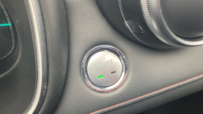 MG HS 1.5 T-GDI PHEV SE 5dr Auto Hatchback